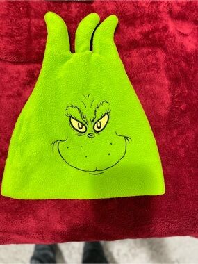 Kids Plush One-Piece Hat with Grinch Face - Neon Green